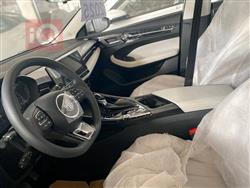 ئێم جی 5 پڵەس